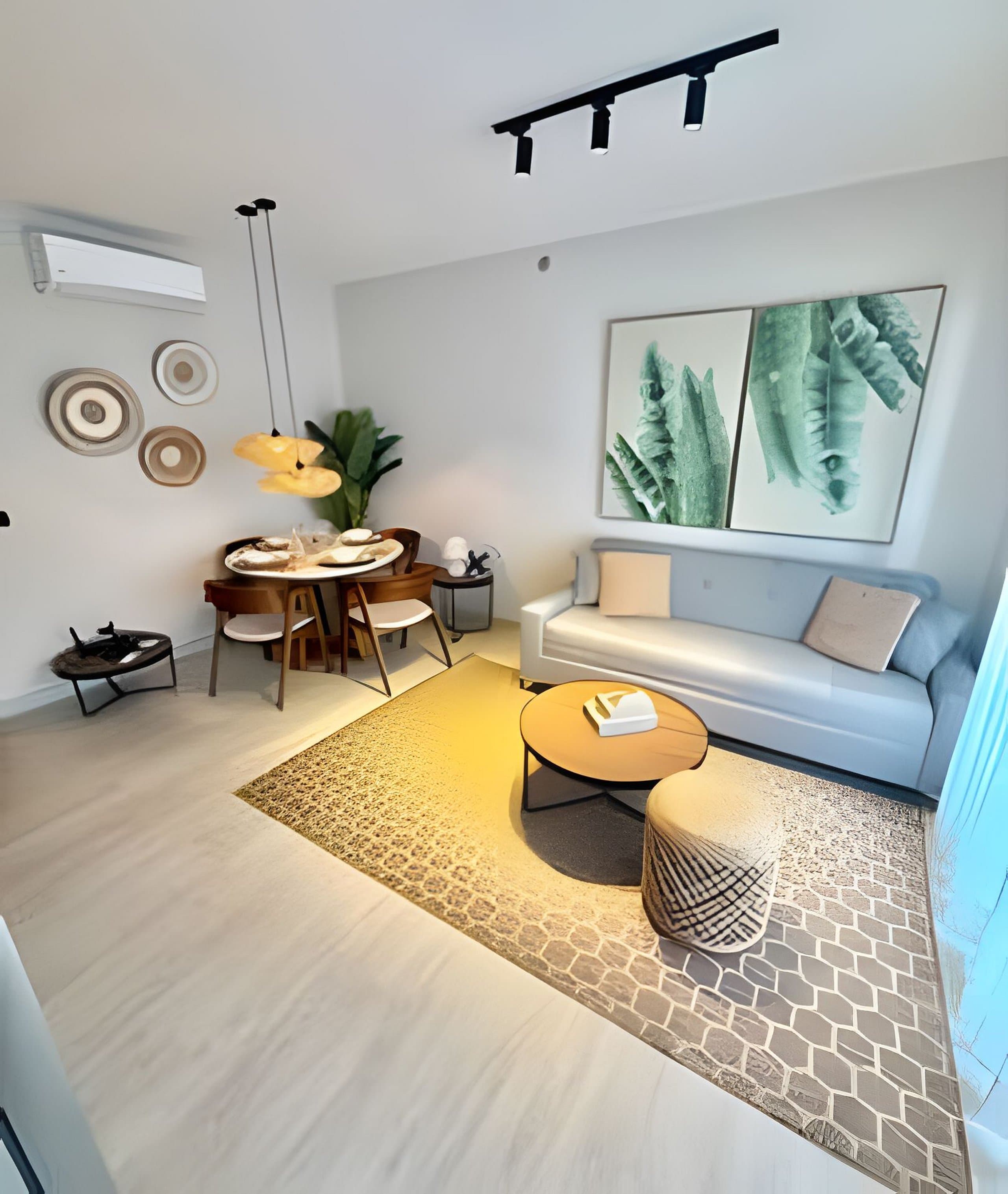 Garden Breeze , Ibe 102 by Advantage Club .