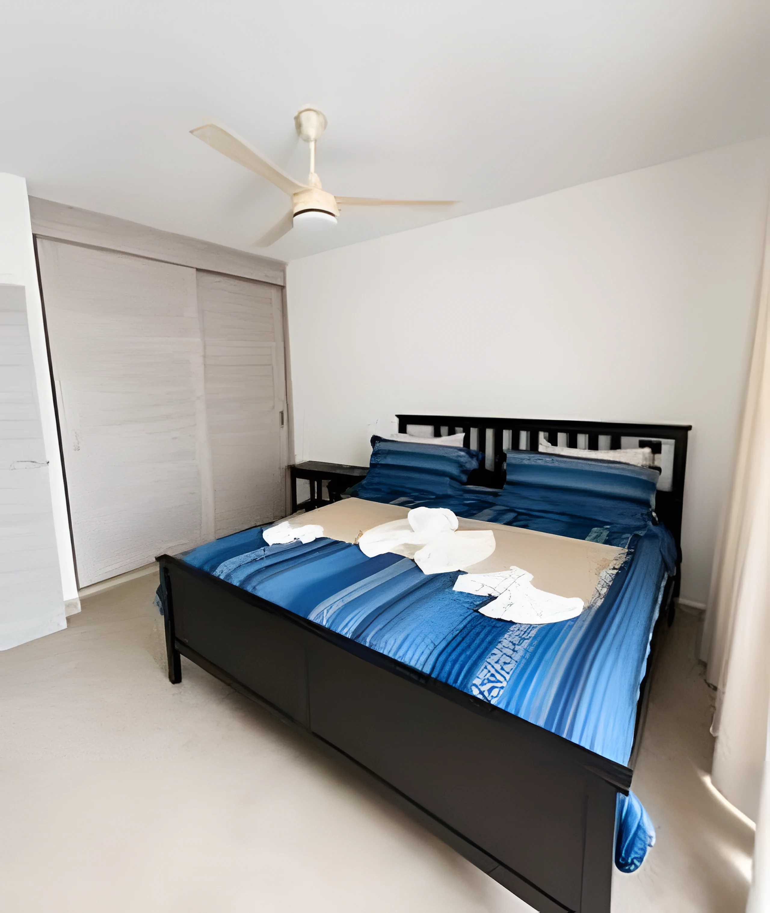 Estrella Dominicus E104 by Advantage Club — 2