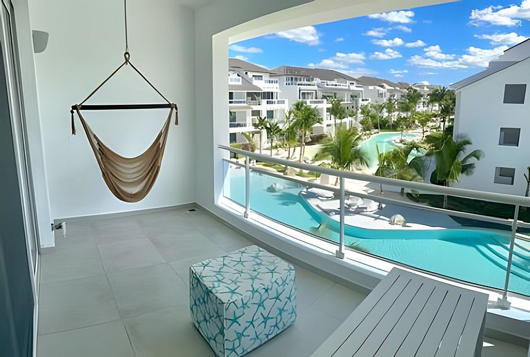 Gorgeous Penthouse Estrella Dominicus M302