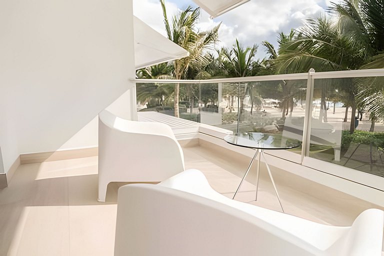 Esmeralda beach front appartment