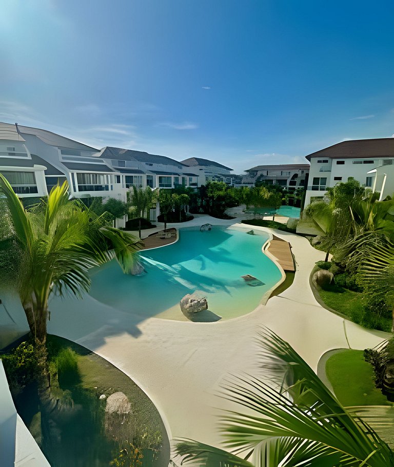 Estrella Dominicus Advantage Club N102