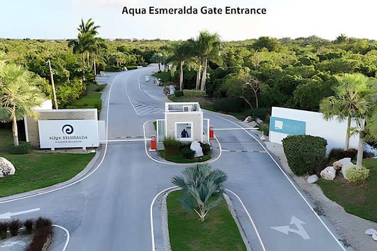 Aqua esmeralda by Advantage Club Barlovento 302