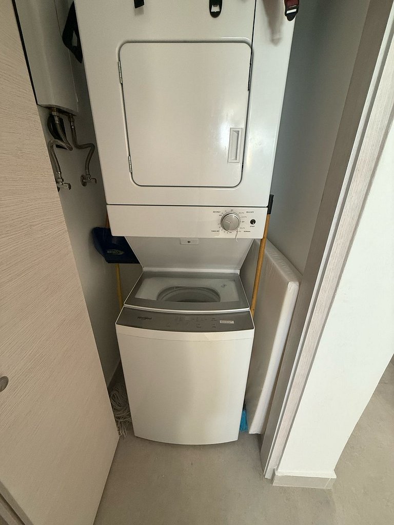 Estrella Dominicus N302 Ac/wifi .