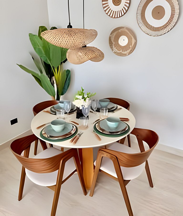 Garden Breeze , Ibe 102 by Advantage Club .