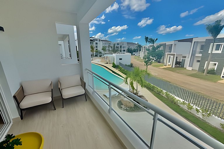 Garden Breeze B201 by Advantage Club .