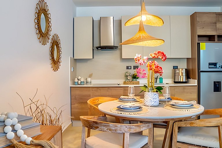 E Garden Condo m104 by Advantage Club