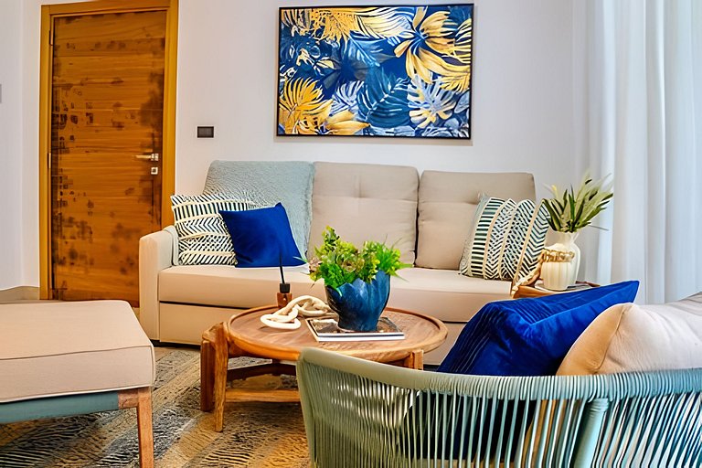 E Garden Condo m104 by Advantage Club