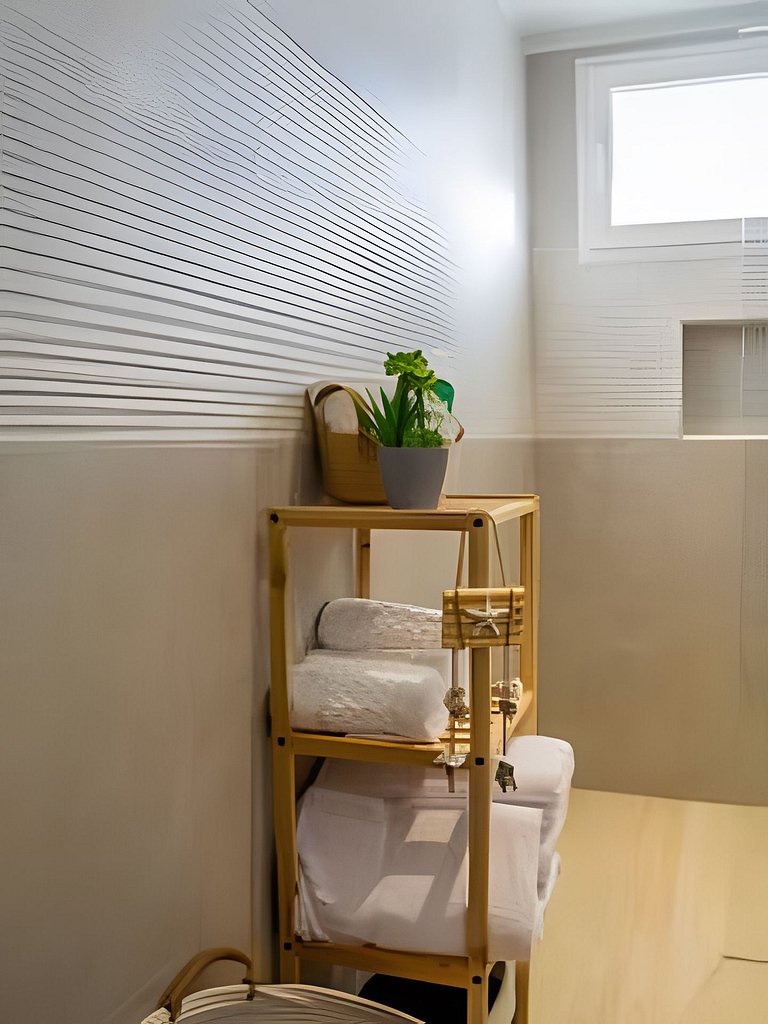 E Garden Condo m104 by Advantage Club