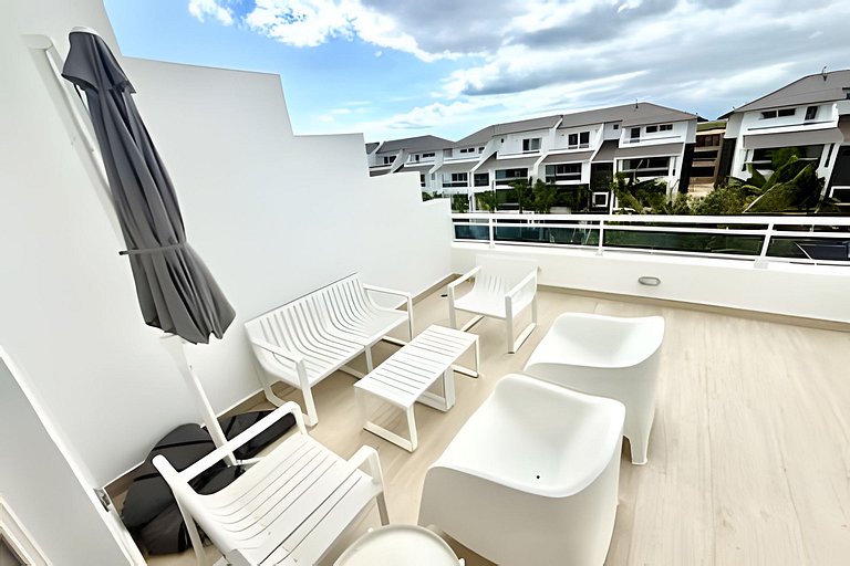 Garden Condo S302 by Advantage Club