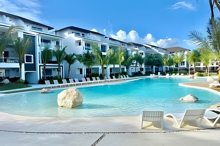 Estrella Garden S303 by Advantage Club