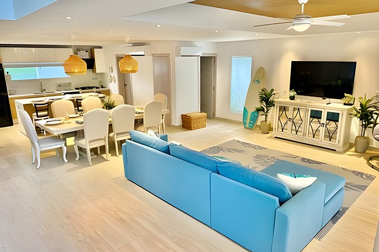 Pineapple Serenity House by Advantage Club