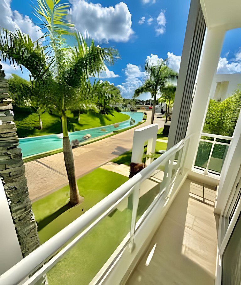 Pineapple Serenity House by Advantage Club