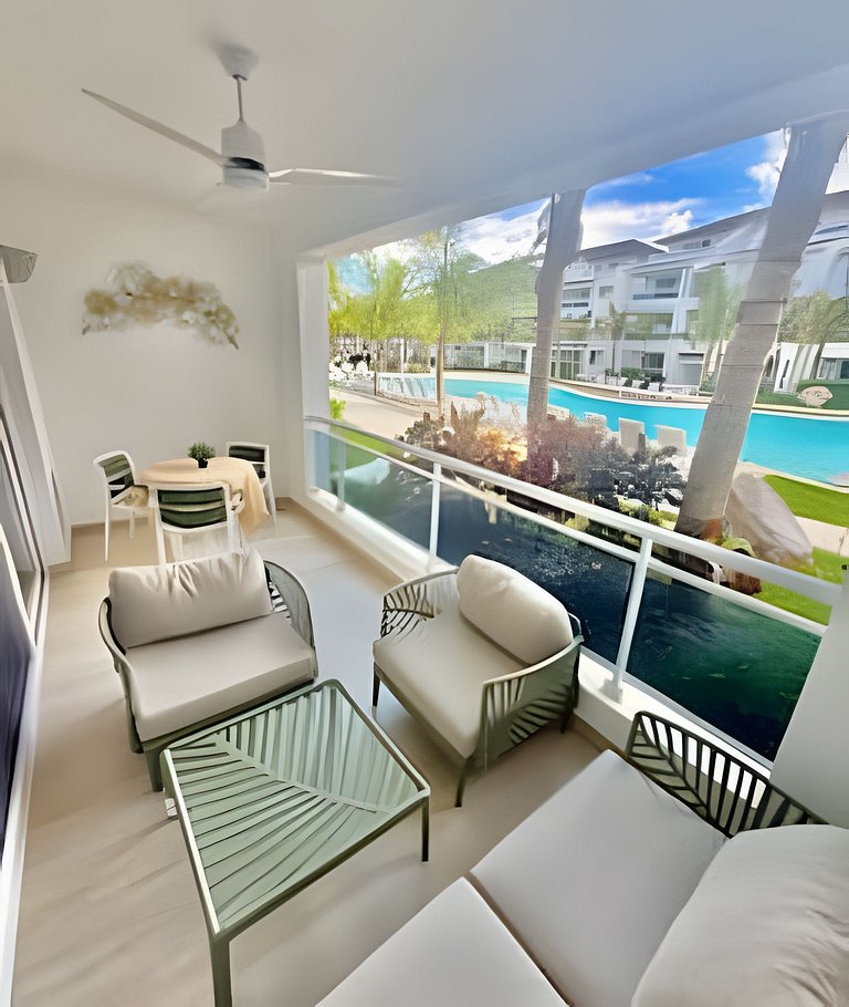 Garden Condo i102 by Advantage Club