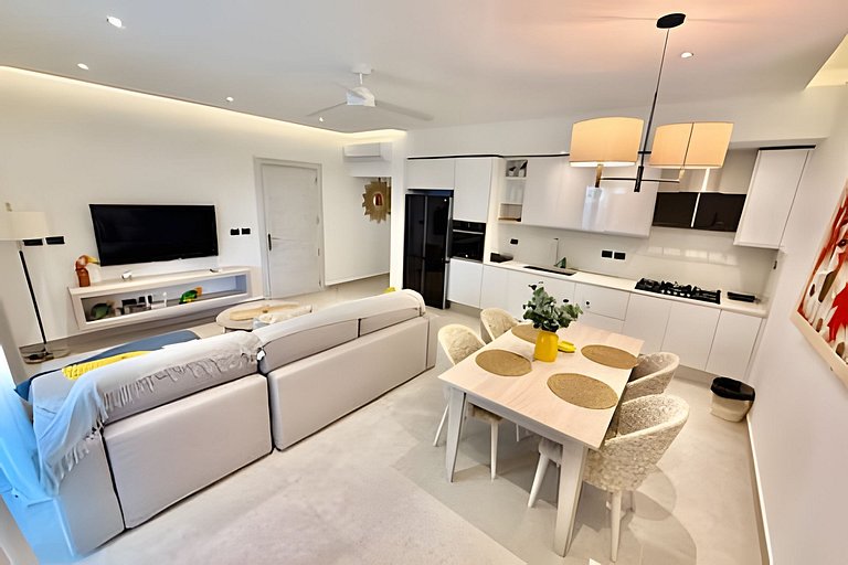 Aqua Esmeralda D104 by Advantage Club