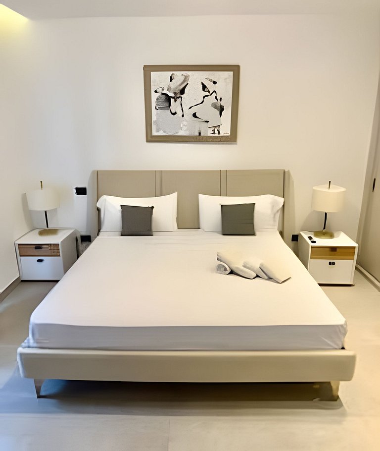 Aqua Esmeralda D104 by Advantage Club