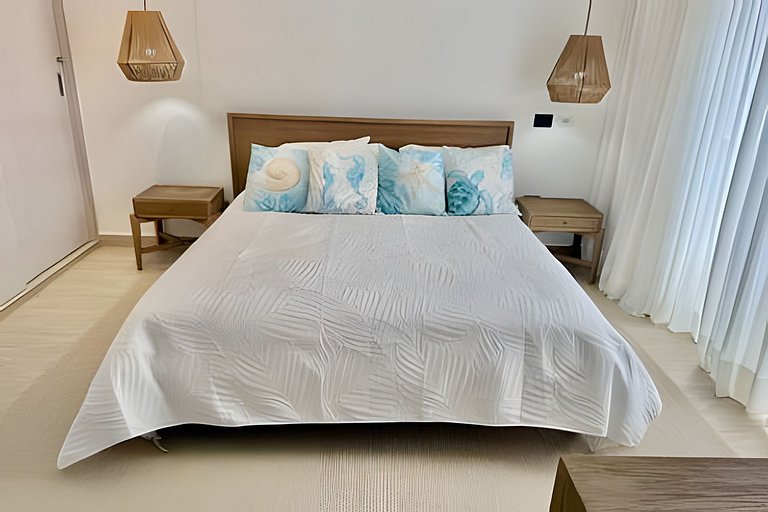 Aqua Esmeralda t203 by Advantage club.