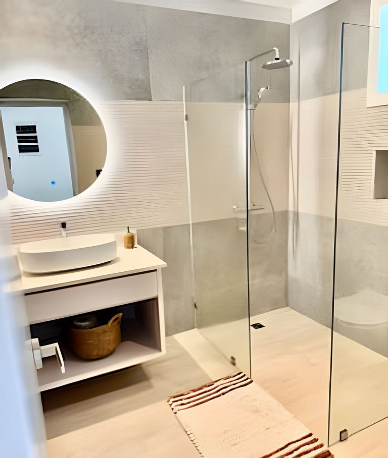 Aqua Esmeralda t203 by Advantage club.