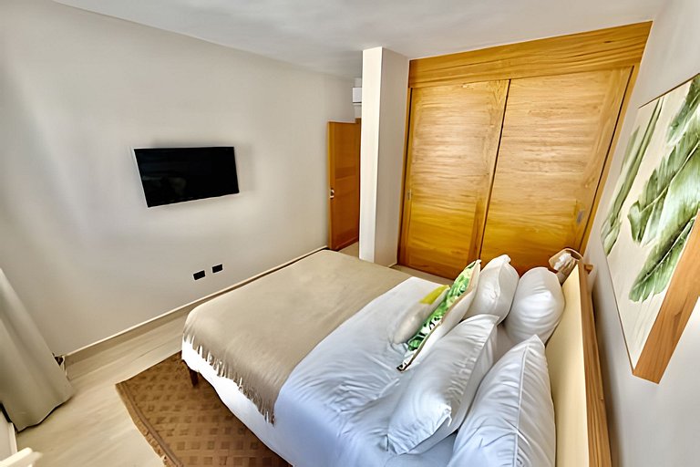 Garden Breeze 1 A302 by Advantage Club.