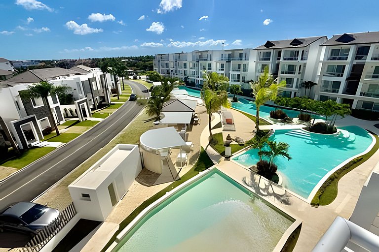 Garden Breeze 1 A302 by Advantage Club.