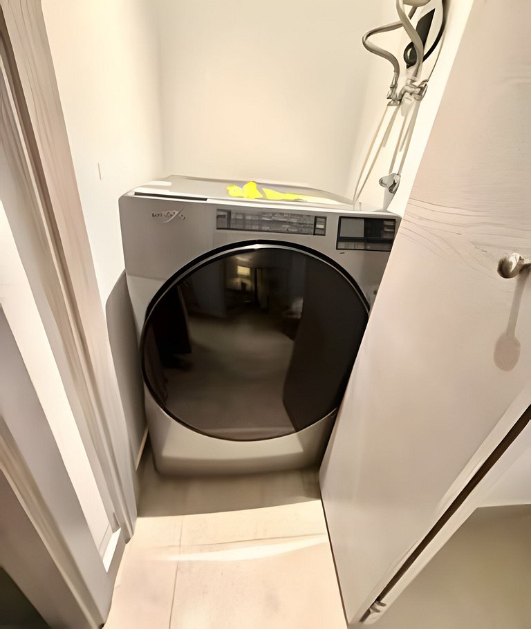 Estrella Dominicus I103 by Advantage Club.