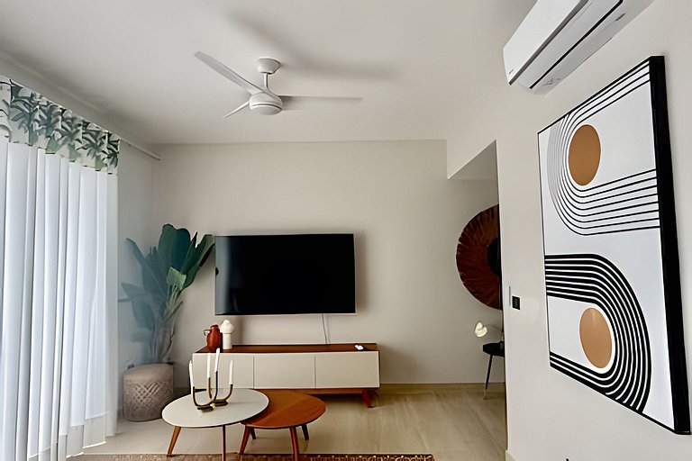 Garden Breeze P302 by Advantage Club