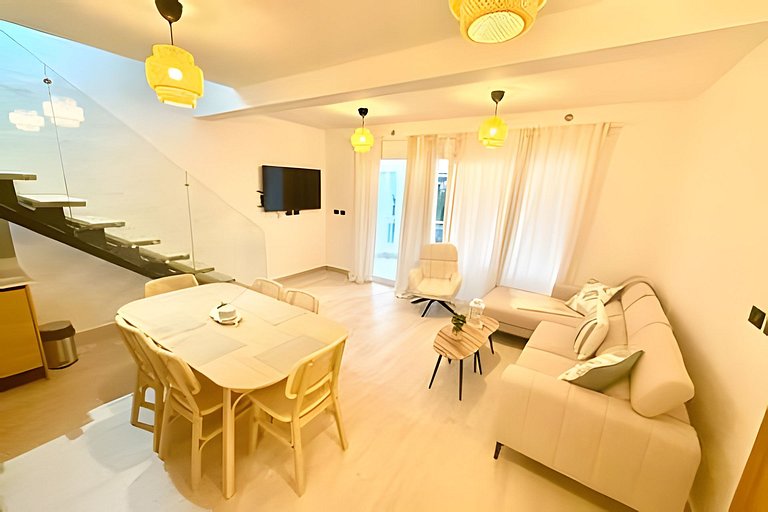 Garden Condo AL301 by Advantage Club