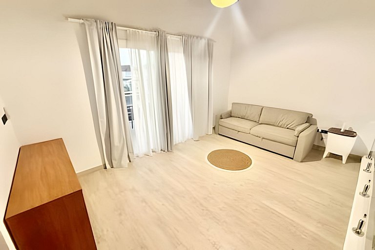 Garden Condo N302 by Advantage club.