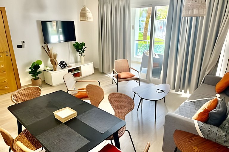 Garden Condo Ne104 by Advantage Club.