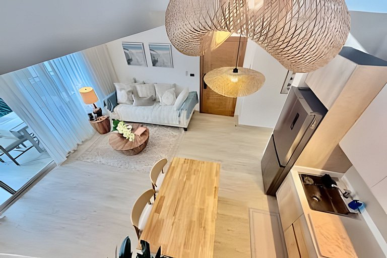 Garden Condo f301 by Advantage club.