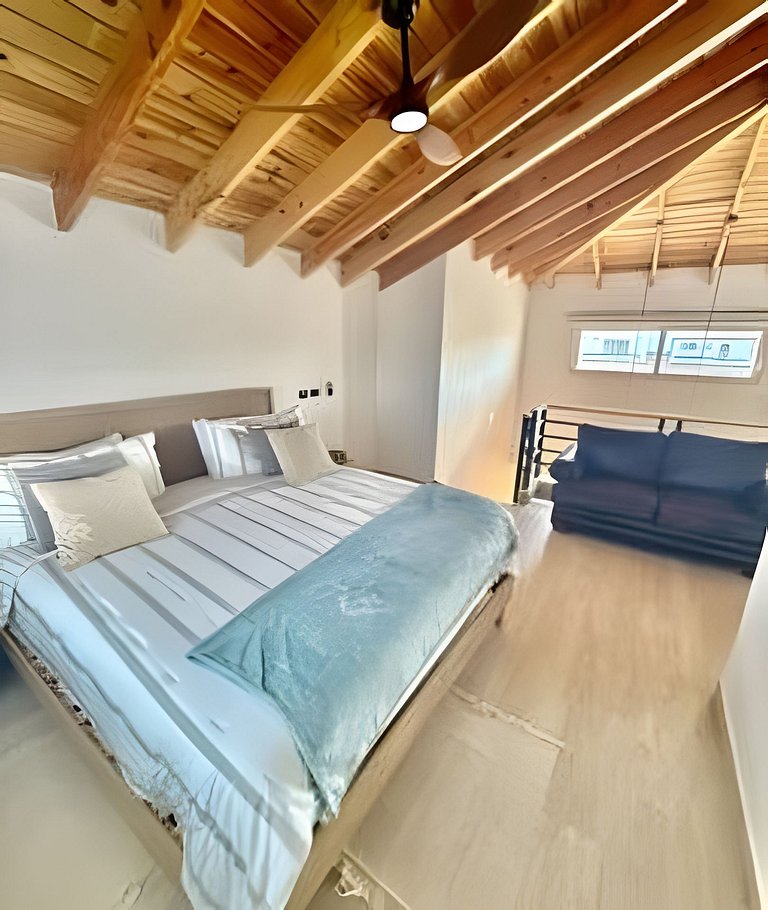 Garden Condo f301 by Advantage club.