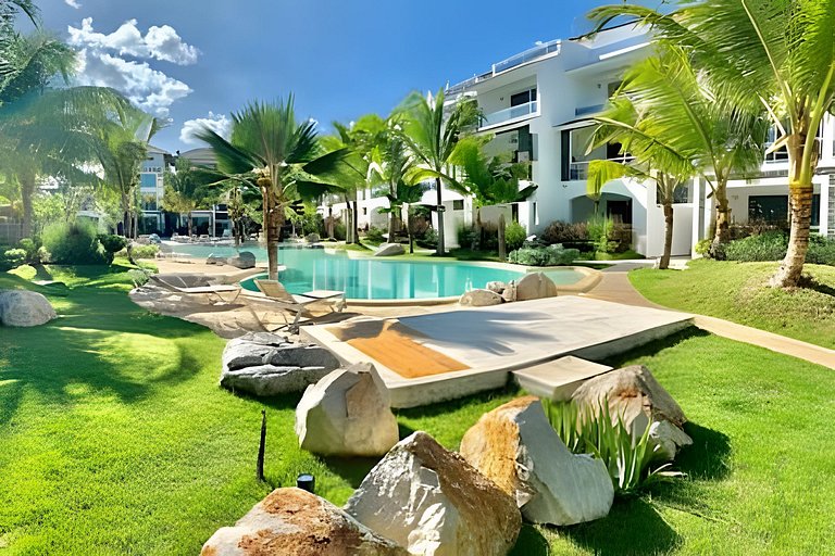 Estrella Dominicus H102 by Advantage Club.