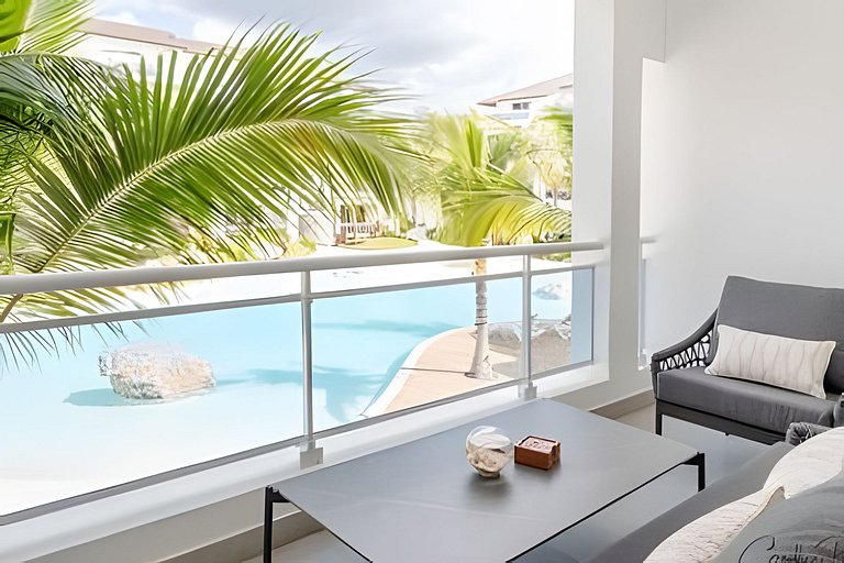 Estrella Dominicus n203 by Advantage Club